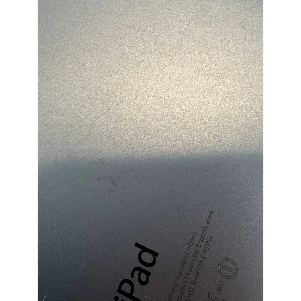 Apple iPad Mini 1st Gen A1432 Space Gray Wi-Fi 16GB For Parts or Repair